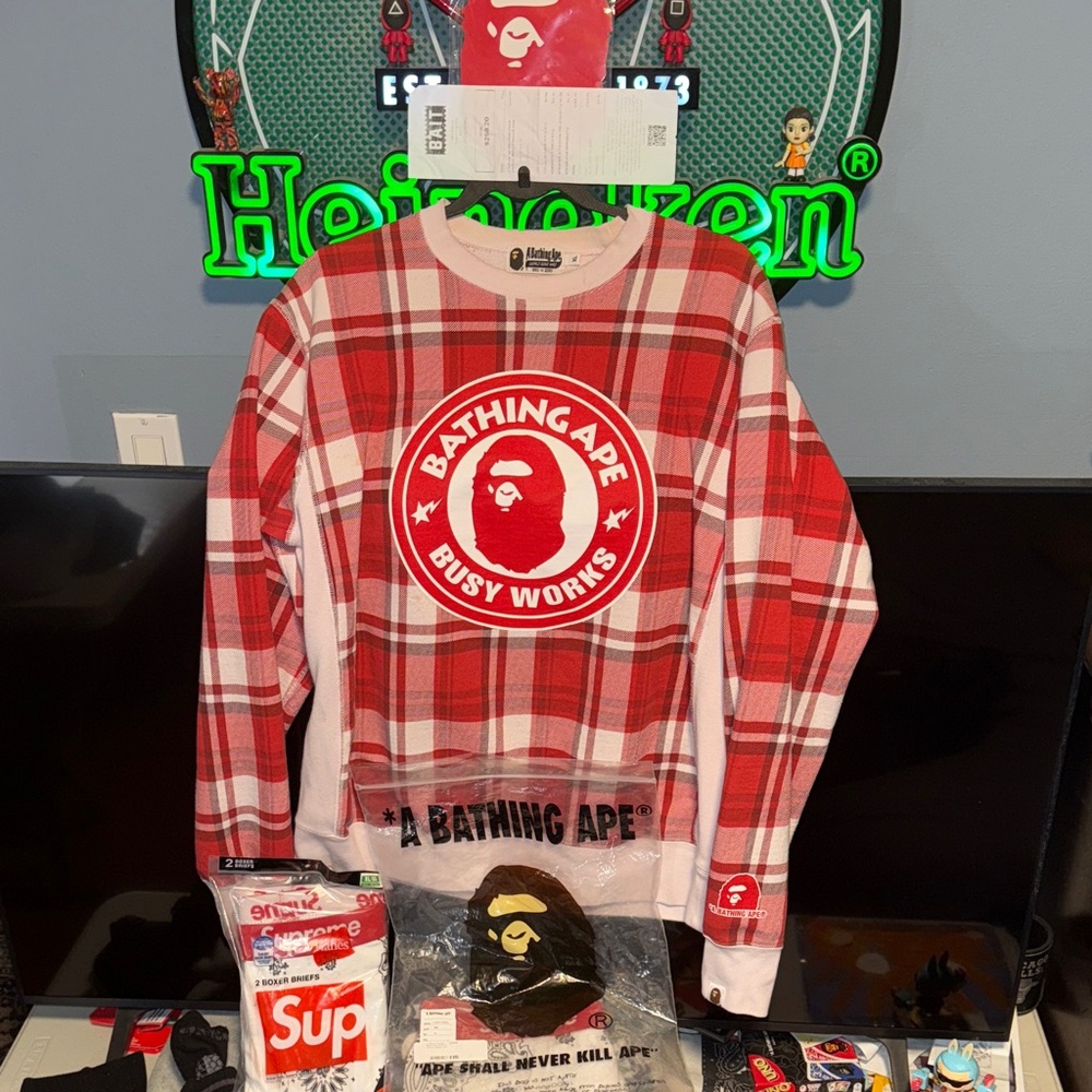 $OLD* Bape Red and White Busy Works Plaid Crewneck Men’s Sz XL Bundle!